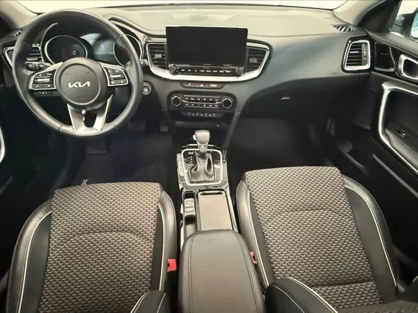 Kia XCeed 1,5 T-GDI ZÁRUKA MHEV AT TOP - foto 7