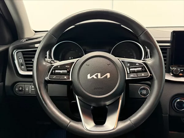 Kia XCeed 1,5 T-GDI ZÁRUKA MHEV AT TOP - foto 8