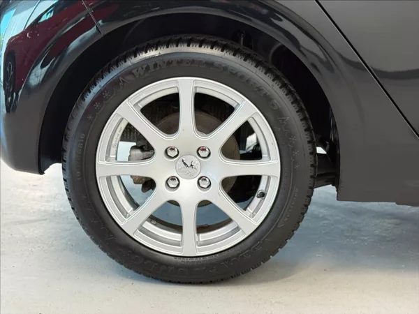 Peugeot 208 1,2 i AT servisní kniha - foto 16