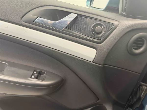 Škoda Octavia 1,6 FSI 85kW AUTOMAT - foto 9