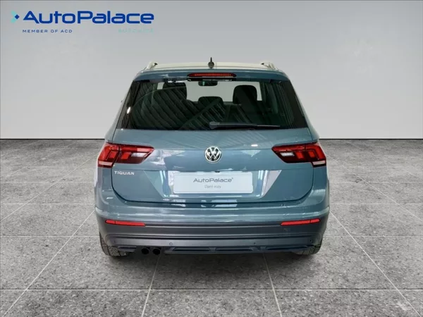 Volkswagen Tiguan 1,5 TSI NAVIGACE - foto 5