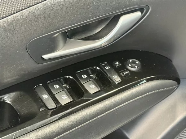 Hyundai Tucson 1,6 T-GDI SMART 4X4 - foto 12