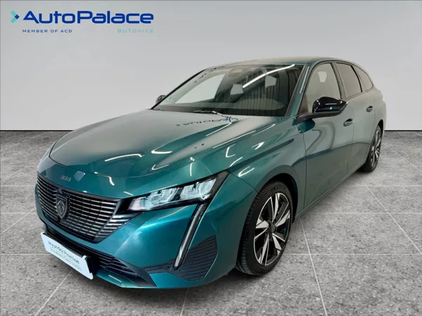 Peugeot 308 1,2 i ALLURE 1.MAJITEL