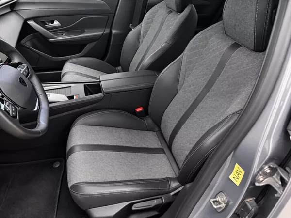 Peugeot 408 1,2 Puretech 130 - ALLURE - foto 10