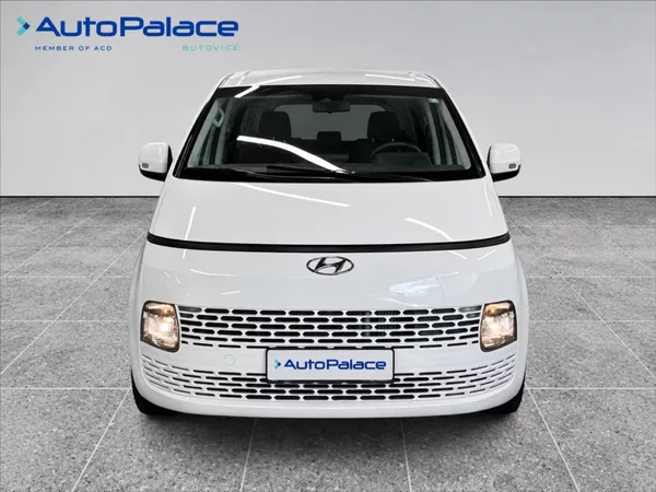 Hyundai Staria 2,2 130 KW COMFORT - foto 2
