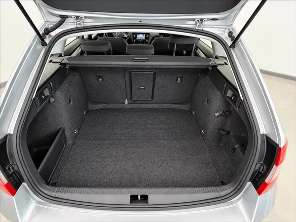 Škoda Octavia 1,6 TDI 85 KW, AMBITION - foto 13
