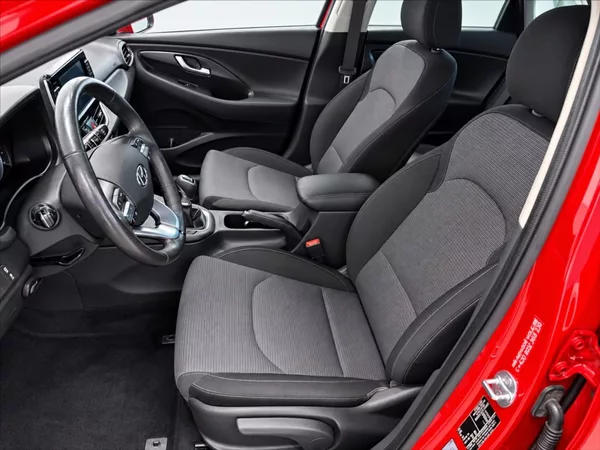 Hyundai i30 1,0 88 KW COMFORT - foto 7