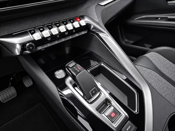 Peugeot 5008 1,6 7 míst/Tažné/Aut/Navi - foto 13
