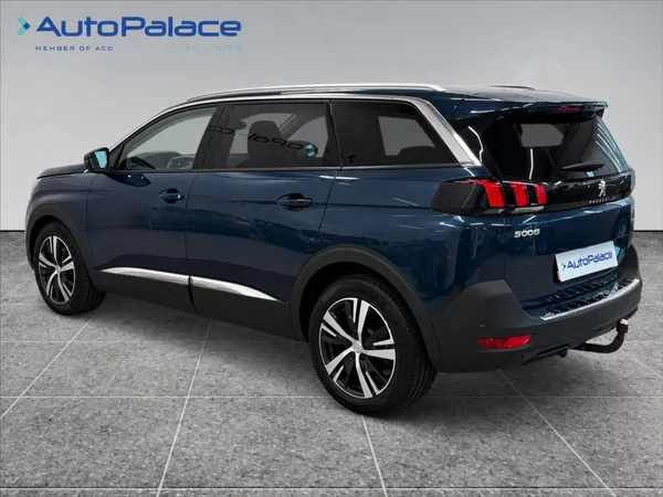Peugeot 5008 1,6 7 míst/Tažné/Aut/Navi - foto 6