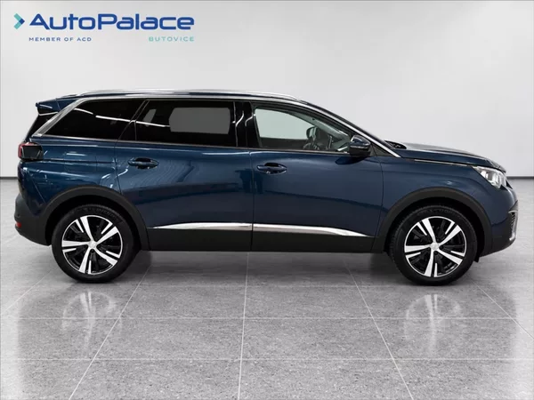 Peugeot 5008 1,6 7 míst/Tažné/Aut/Navi - foto 7