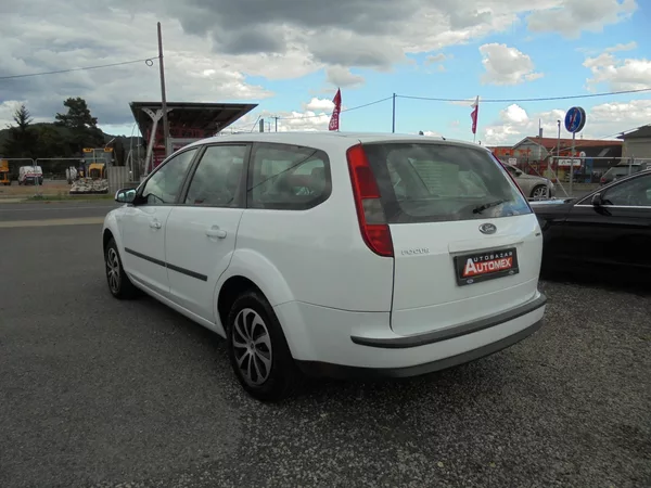 Ford Focus 1.6TDCi-KLIMA-NOV.ROZVODY - foto 5