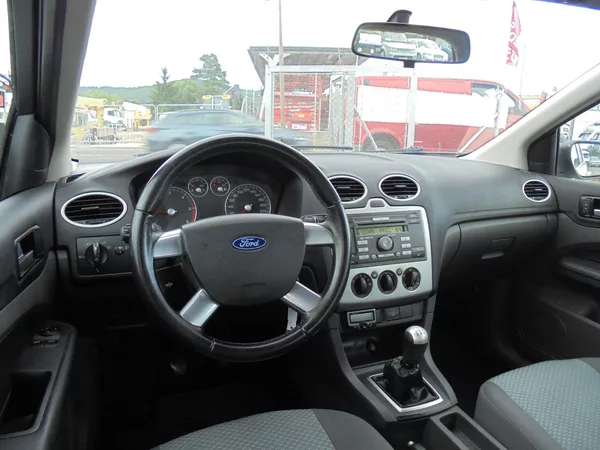 Ford Focus 1.6TDCi-KLIMA-NOV.ROZVODY - foto 7