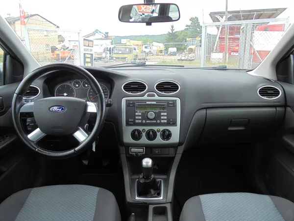 Ford Focus 1.6TDCi-KLIMA-NOV.ROZVODY - foto 8