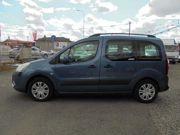Citroën Berlingo 1.6 HDI- MULTISPACE- ČR - foto 4