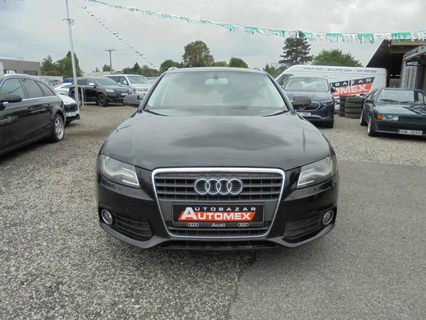 Audi A4 1.8 TFSI- NAVIGACE- ALU KOLA - foto 2