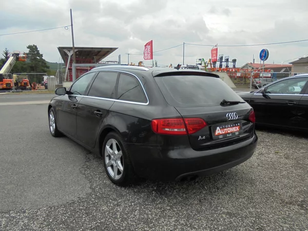 Audi A4 1.8 TFSI- NAVIGACE- ALU KOLA - foto 5