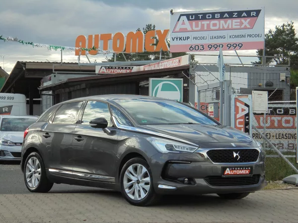 Citroën DS5 2.0 HDI- AUTOMAT- NAVIGACE