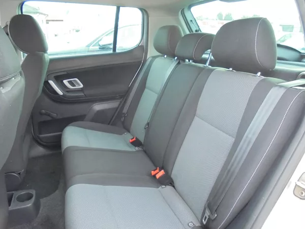 Škoda Fabia 1.2SPORT- A/C--ČR-ALU-SERVISKA - foto 11