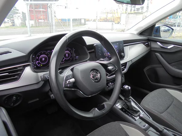 Škoda Scala 1.0 TSI-SUPER VÝBAVA-SERVISKA - foto 11