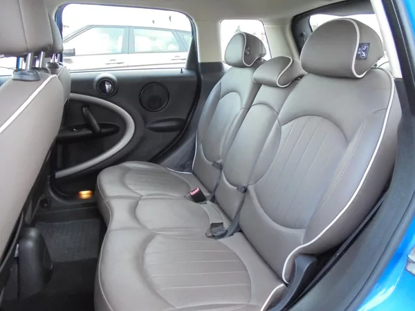 Mini Countryman 1.6 D- 4x4- KLIMA- KŮŽE- ALU - foto 11