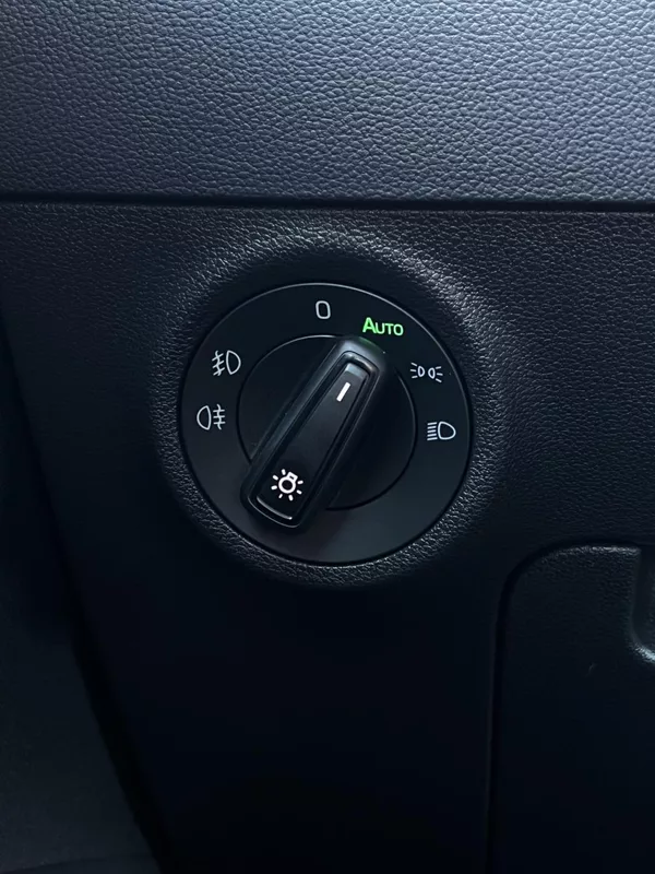 Škoda Karoq 2.0TDI DSG4x4 Sportline TZ DPH - foto 22