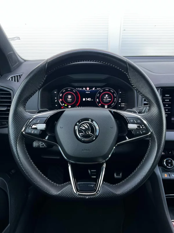 Škoda Karoq 2.0TDI DSG4x4 Sportline TZ DPH - foto 8