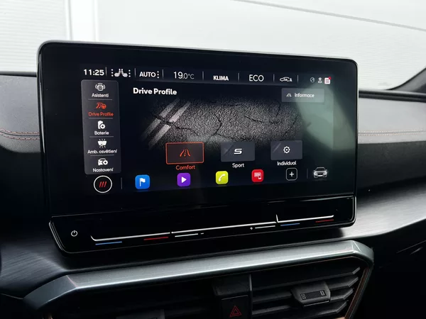 Cupra Leon 1.4 TSI e-Hybrid 150kW TZ DPH - foto 18