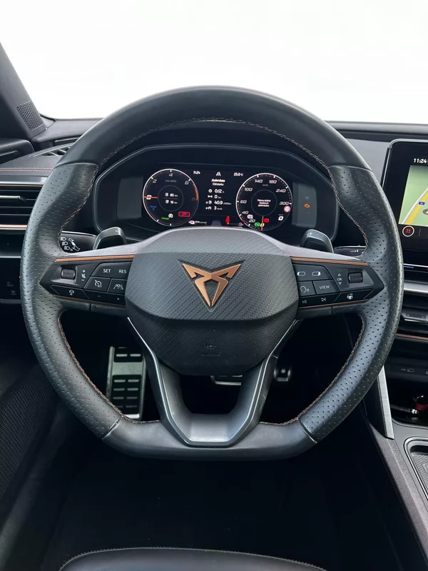 Cupra Leon 1.4 TSI e-Hybrid 150kW TZ DPH - foto 9