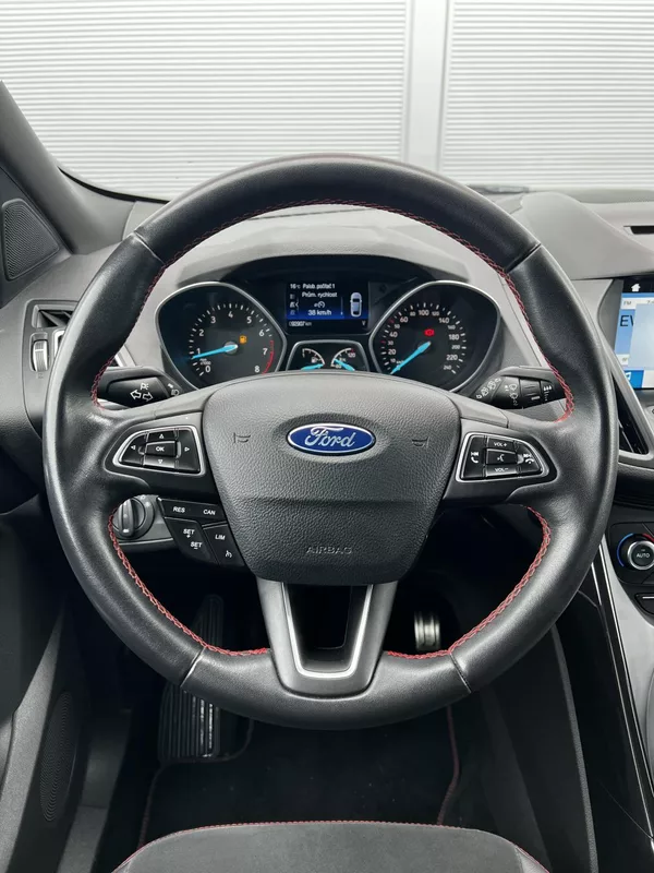 Ford Kuga 1.5 EcoBoost ST Line TZ - foto 8
