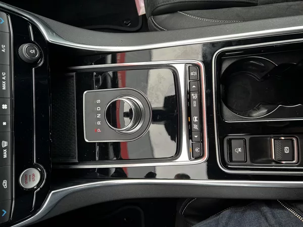 Jaguar XF 3.0 Aut. 380HP! S AWD Edition - foto 14