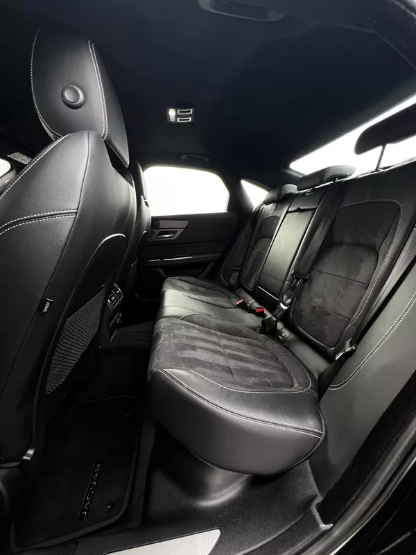 Jaguar XF 3.0 Aut. 380HP! S AWD Edition - foto 21