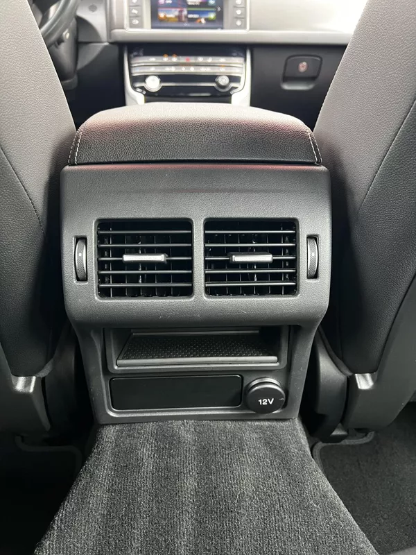 Jaguar XF 3.0 Aut. 380HP! S AWD Edition - foto 22