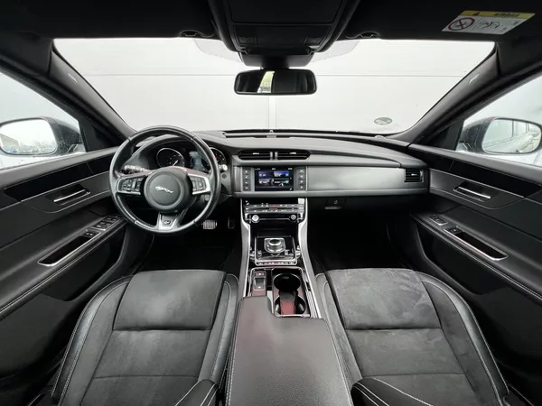 Jaguar XF 3.0 Aut. 380HP! S AWD Edition - foto 7