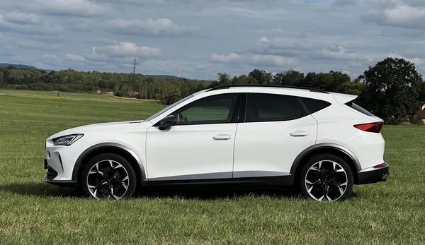 Cupra Formentor 2.0TSI DSG 228kW 1.Maj DPH - foto 3