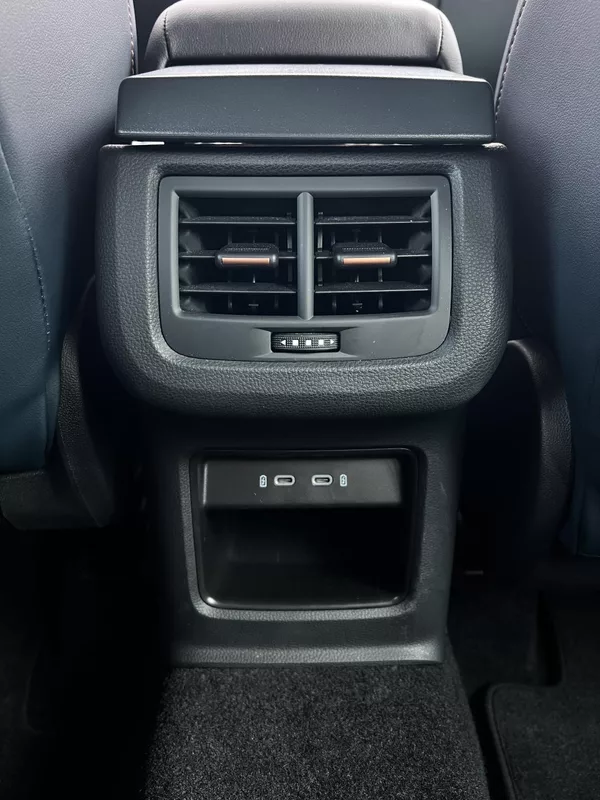 Cupra Ateca VZ 2.0TSI DSG 221kW 1.Maj DPH - foto 22