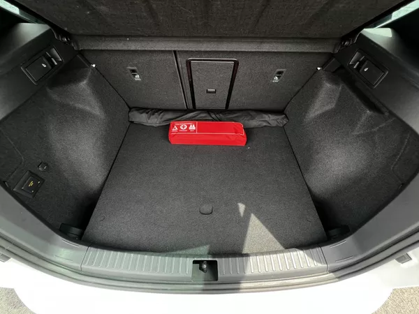 Cupra Ateca VZ 2.0TSI DSG 221kW 1.Maj DPH - foto 23