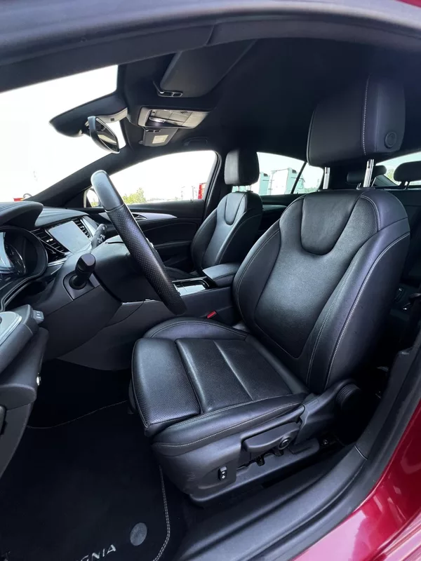 Opel Insignia 2.0T 147kW Aut.ULTIMATE DPH TZ - foto 6