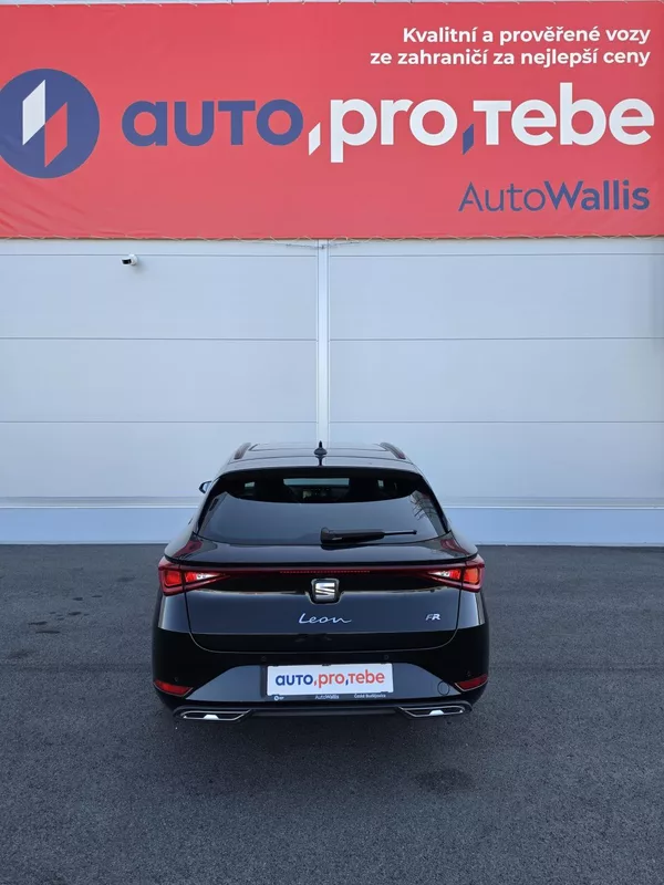 Seat Leon 2.0TDI DSG FR-Line Matrix DPH - foto 26