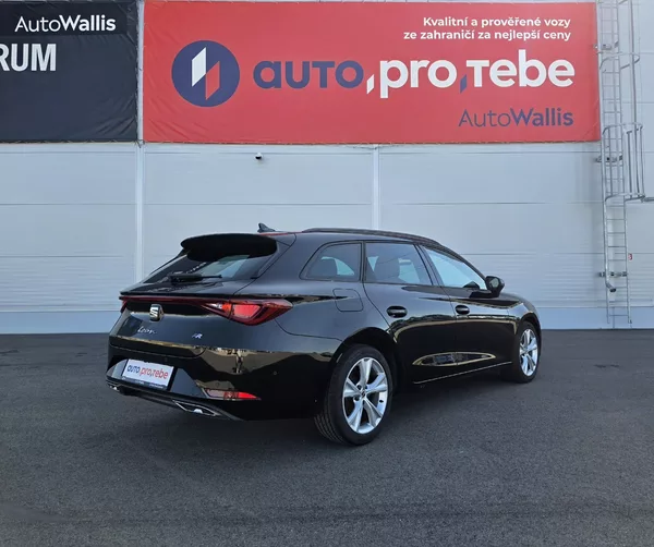 Seat Leon 2.0TDI DSG FR-Line Matrix DPH - foto 5
