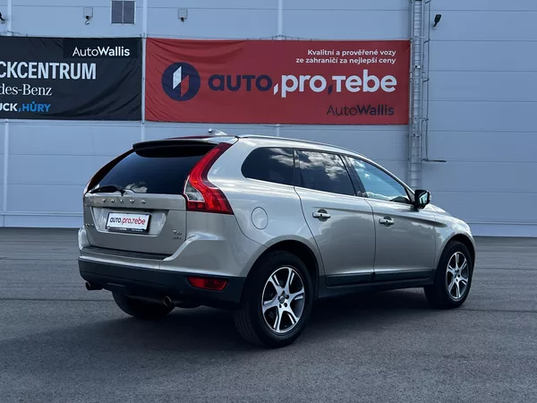Volvo XC60 3.0 T6 AWD Aut. Summum TZ - foto 11