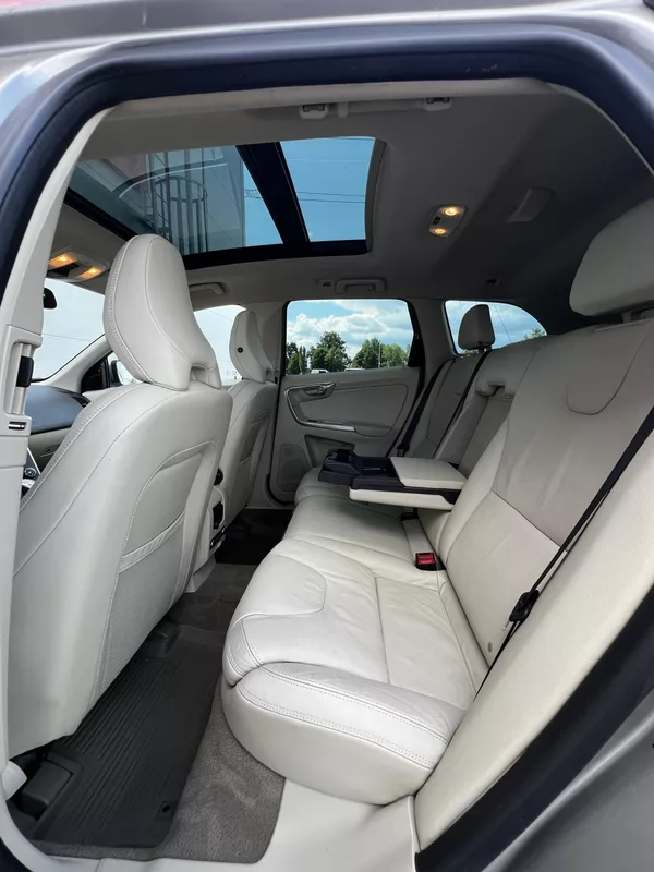 Volvo XC60 3.0 T6 AWD Aut. Summum TZ - foto 20