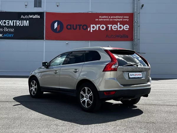 Volvo XC60 3.0 T6 AWD Aut. Summum TZ - foto 4
