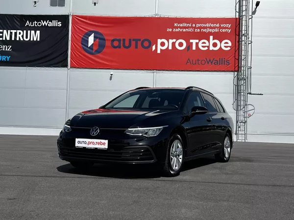 Volkswagen Golf 1.5TSI 110kW DSG LED ACC