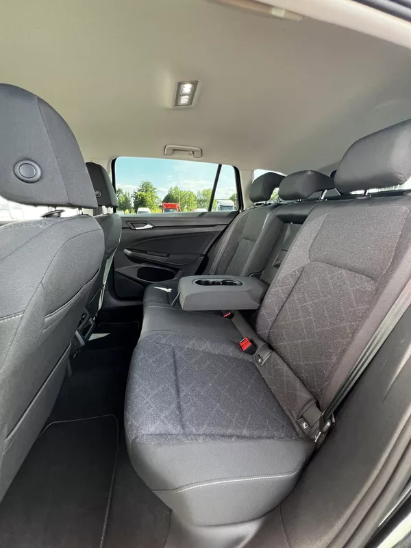 Volkswagen Golf 1.5TSI 110kW DSG LED ACC - foto 20