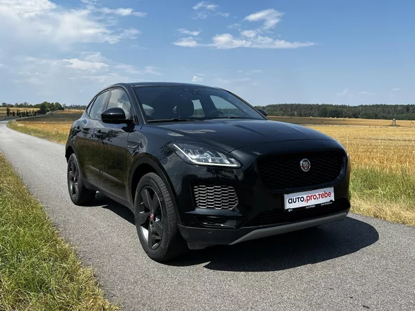 Jaguar E-Pace 2.0T 147kW AWD 1.Maj Panorama - foto 2