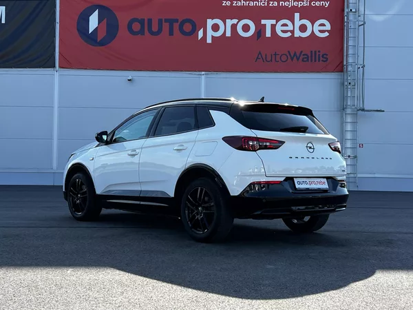 Opel Grandland 1.6PHEV Sport GSLine 165kW DPH - foto 5