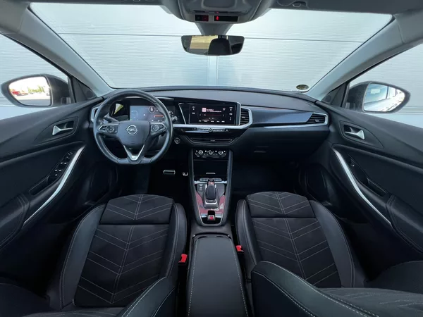 Opel Grandland 1.6PHEV Sport GSLine 165kW DPH - foto 8
