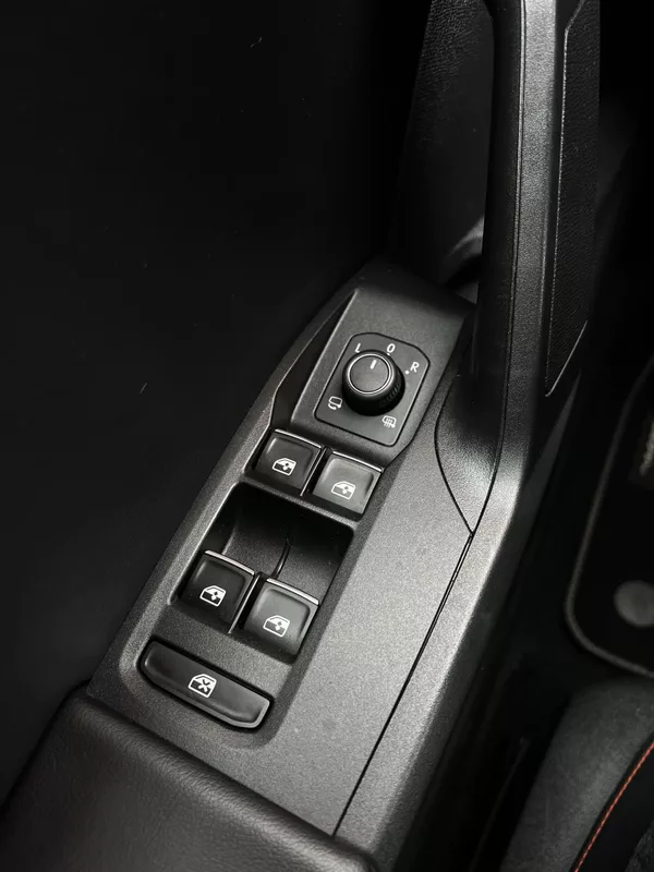 Seat Leon 1.5eTSI 110kW DSG FR-Line - foto 19