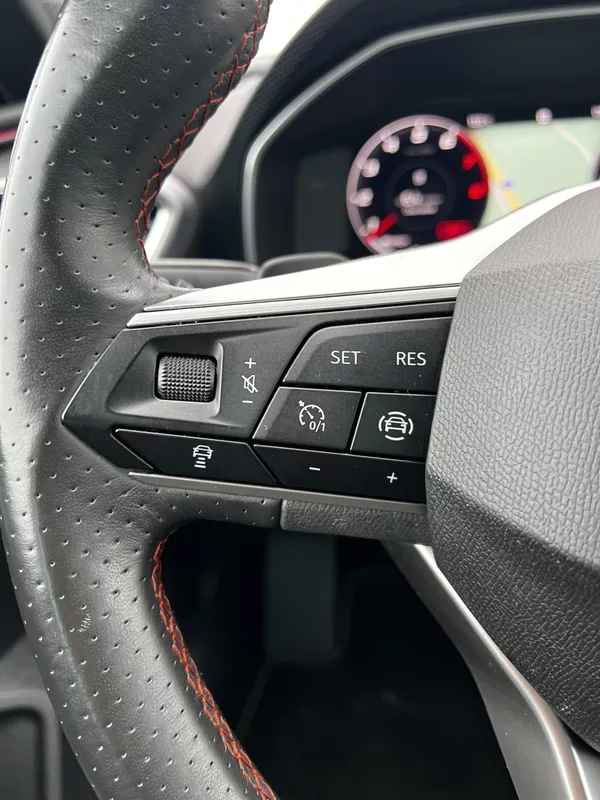 Seat Leon 1.5eTSI 110kW DSG FR-Line - foto 8