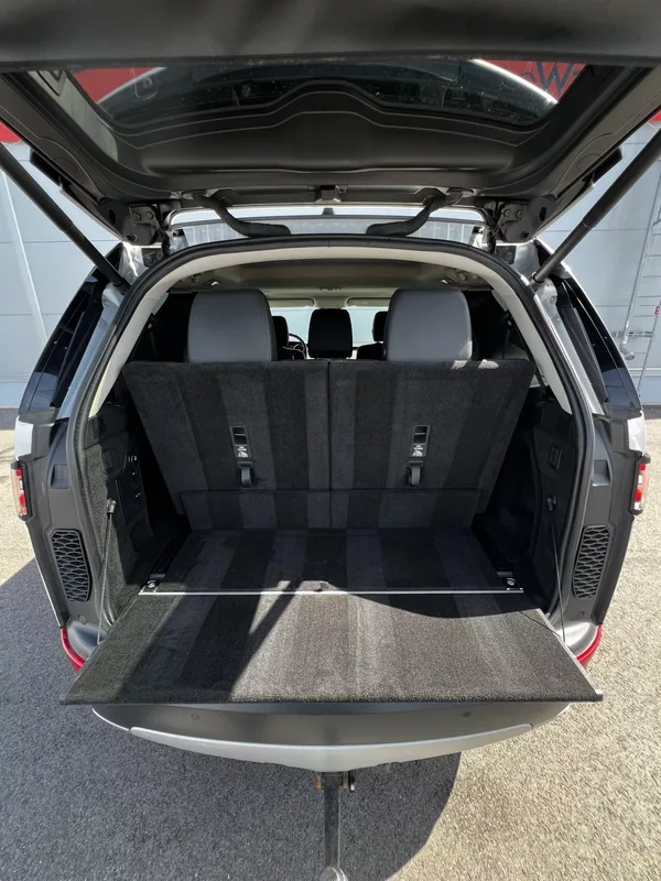 Land Rover Discovery 2.0SD4 177kW LUXURY 7-Míst TZ - foto 25